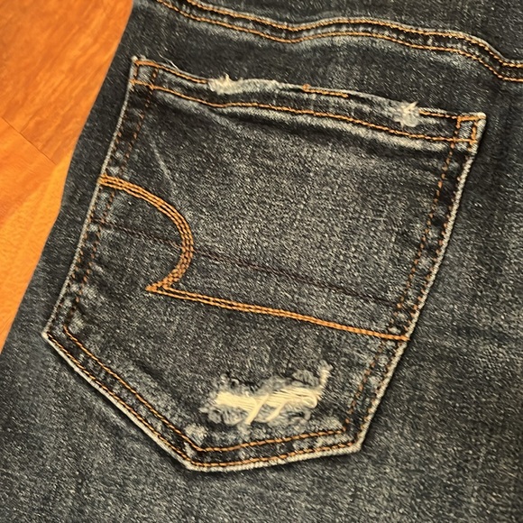 EUC American Eagle outfitters distressed, dark wash jeans - Picture 15 of 16